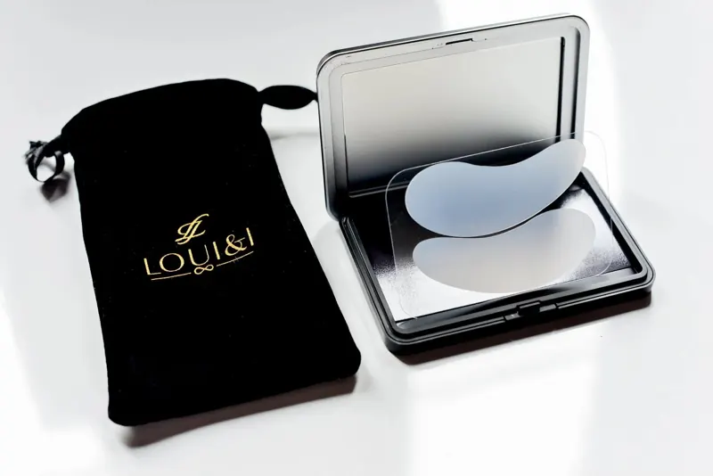 Loui & I mirror box with clear patches and black velvet pouch